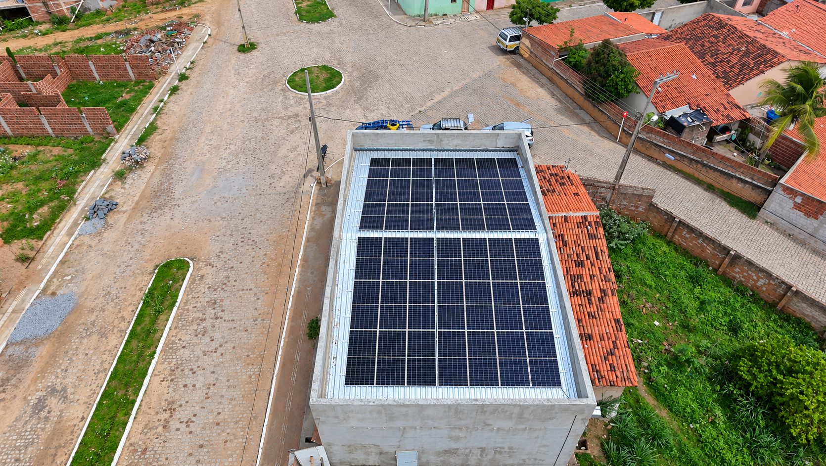 Instalação solar em cobertura plana
