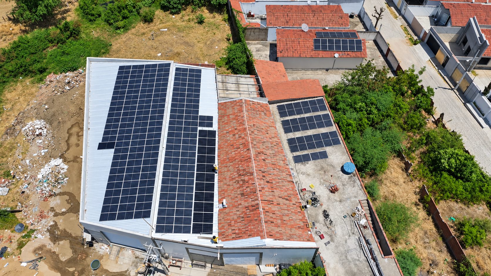 Projeto solar de grande porte realizado pela MonteSol